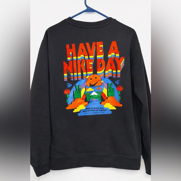 Nike Other - Nike retro - Have a Nike Day Crewneck